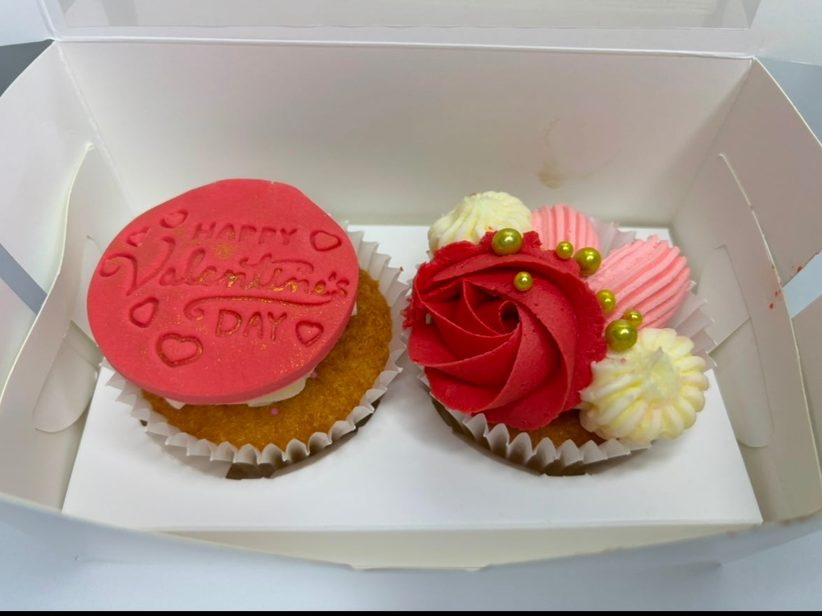 4 x Valentines Cupcakes with personalistion