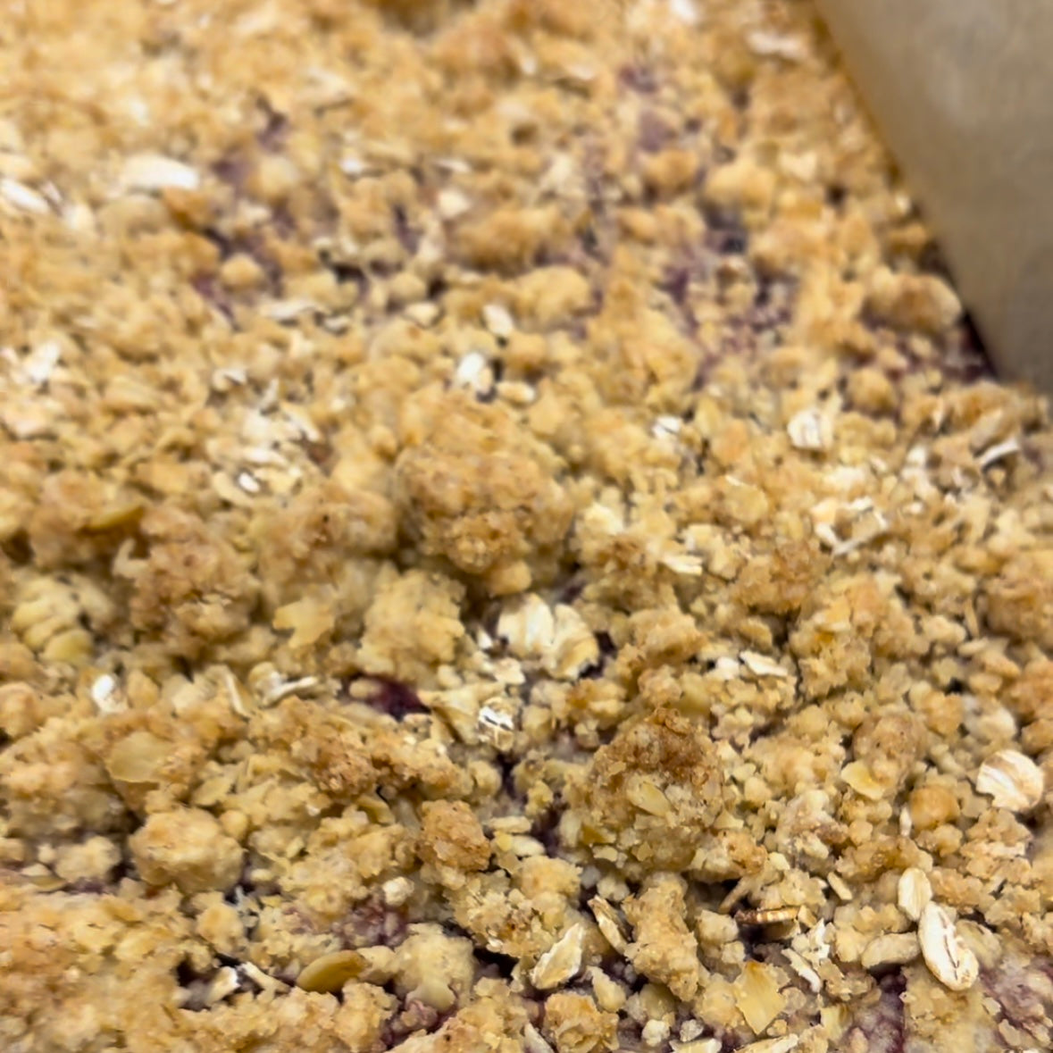 Mixed Berry Crumble Bars