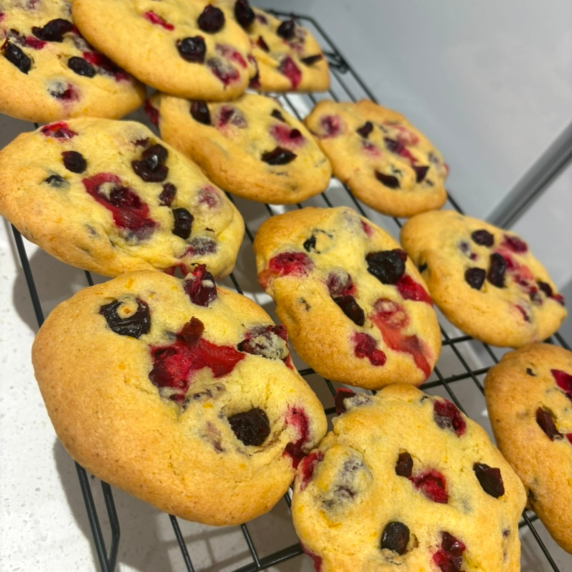 8 x Orange and Cranberry Cookies