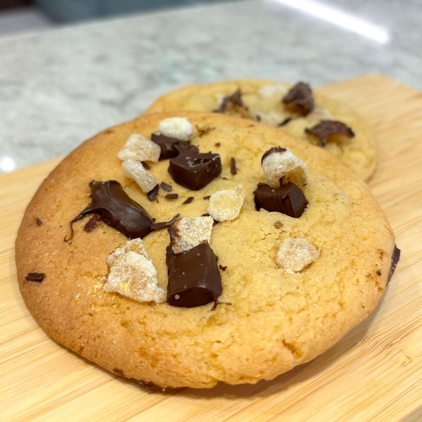Ginger and Dark Chocolate Cookie