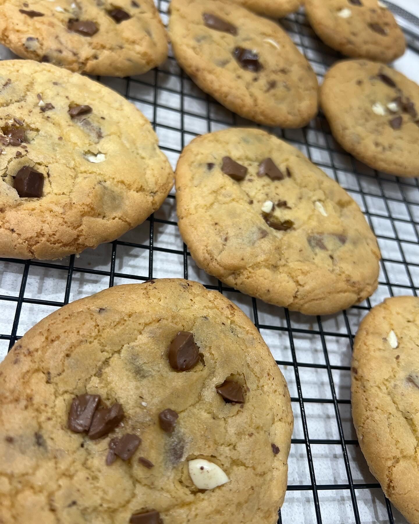 Build a Box (x2 Cookies Bundle)